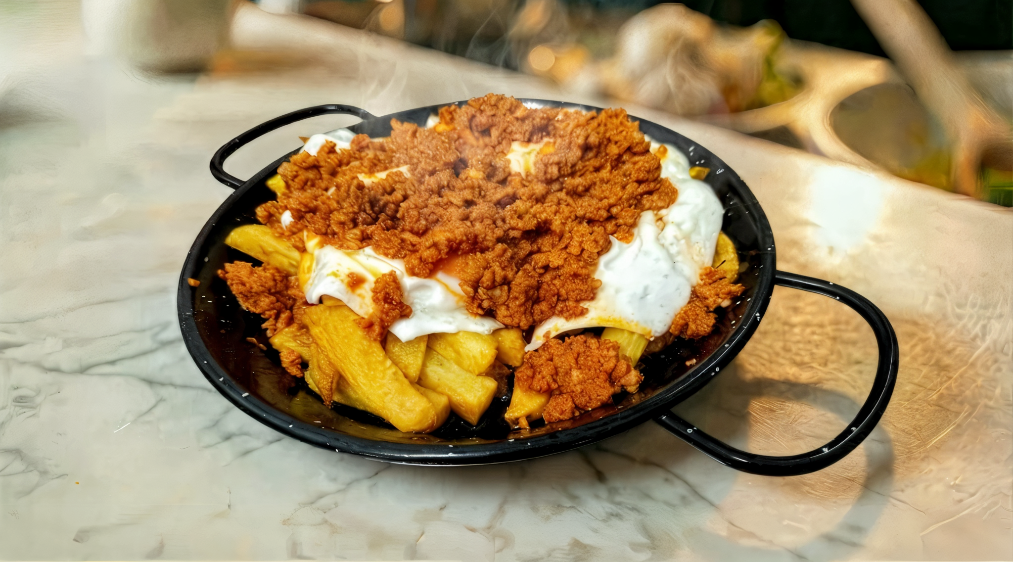 Huevos rotos La Tarada by Arturo's